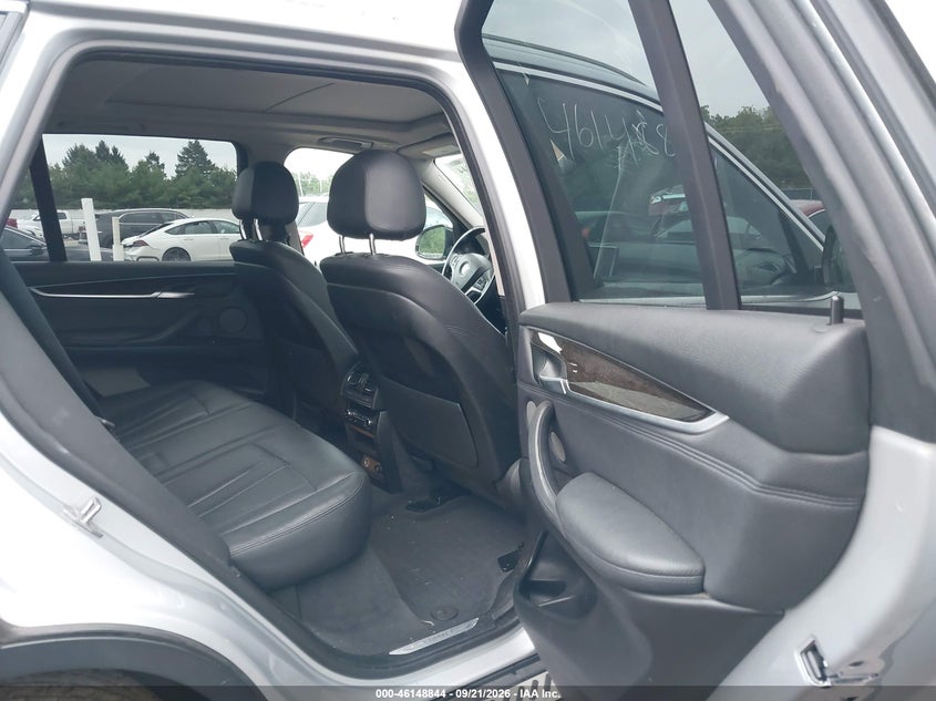 BMW X5 - zdjęcie 8