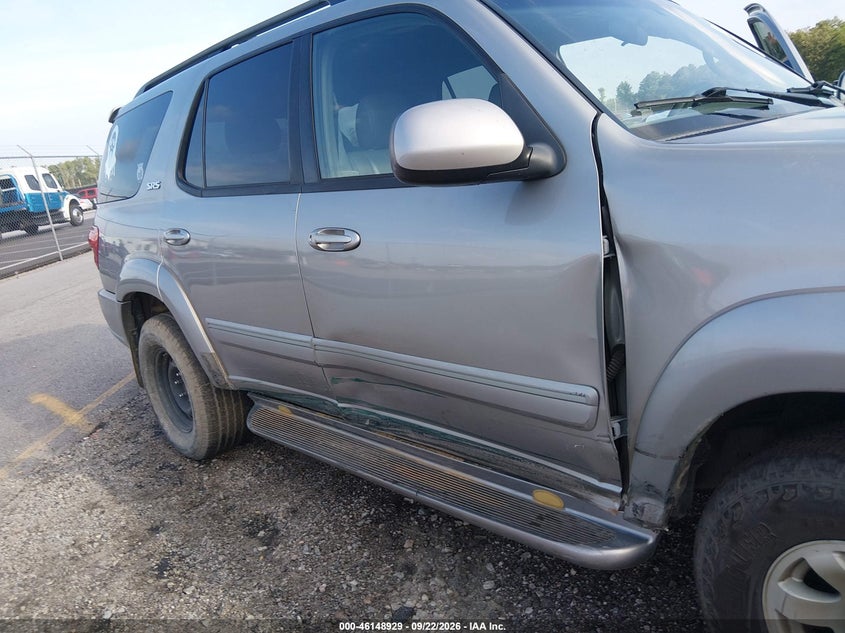 2005 TOYOTA SEQUOIA SR5 V8 · Фото 6