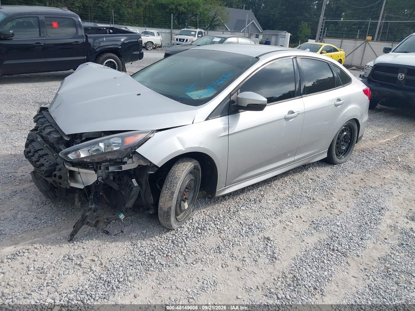 Vin: 1fadp3f28fl218529, lot: 46648763, ford focus se 20152