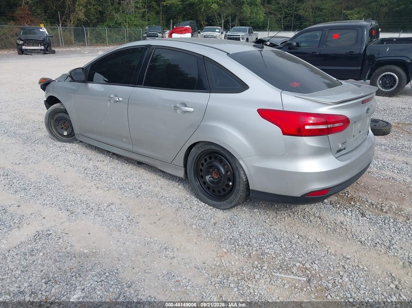 Vin: 1fadp3f28fl218529, lot: 46648763, ford focus se 20153