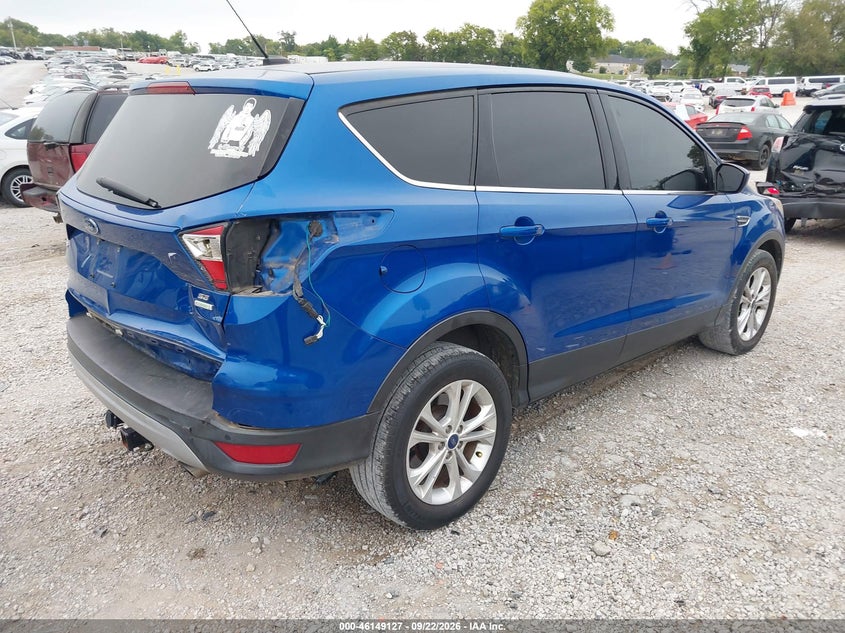 Vin: 1fmcu0gd6huc28577, lot: 46648884, ford escape se 20174