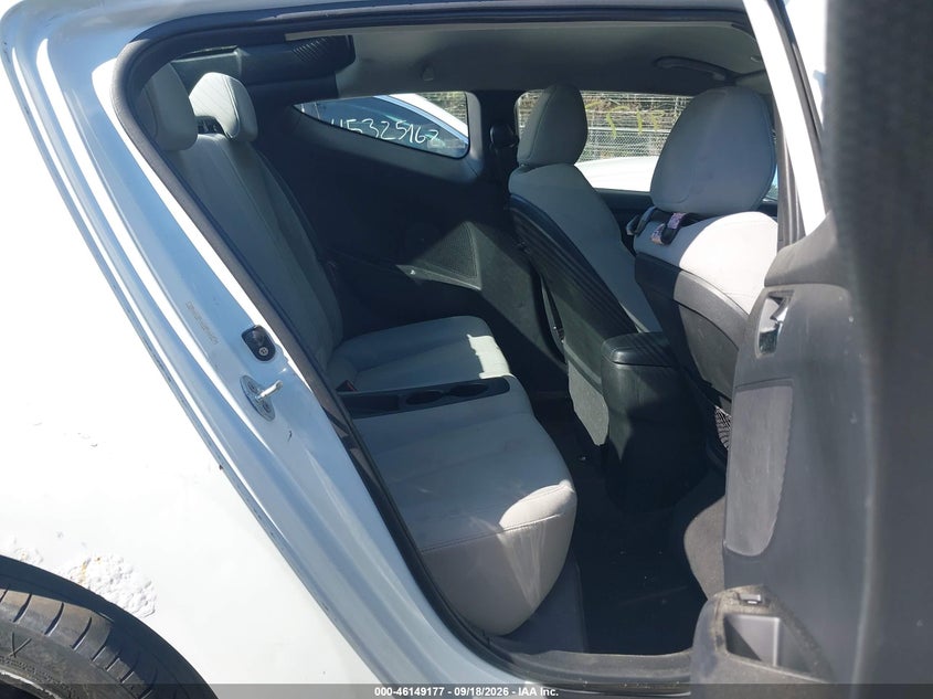 HYUNDAI VELOSTER 2012 VIN KMHTC6AD7CU036091