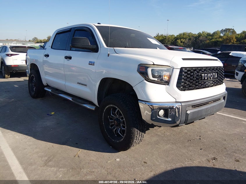 Vin: 5tfdw5f12hx672710, lot: 46648955, toyota tundra sr5 5.7l v8 20171