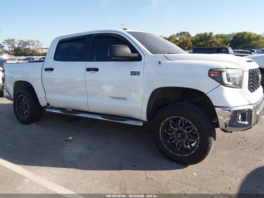 TOYOTA TUNDRA - zdjęcie 13