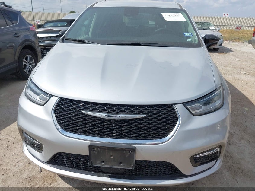 2024 CHRYSLER PACIFICA auction photo 6