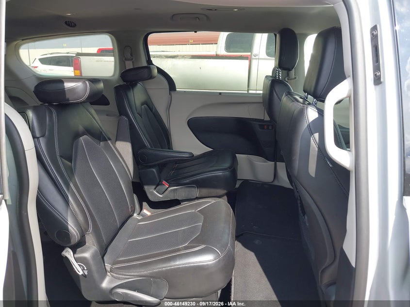 2024 CHRYSLER PACIFICA auction photo 8