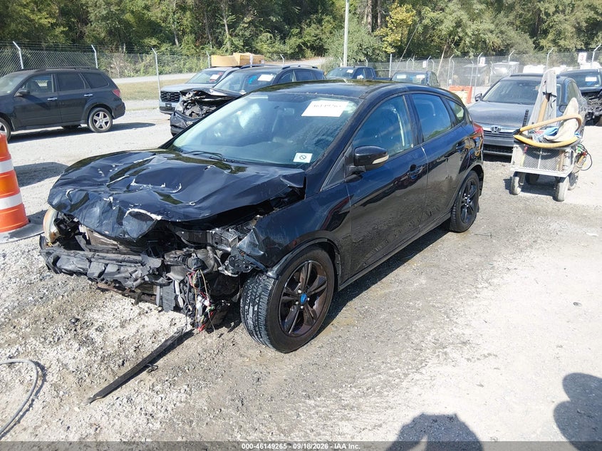 Vin: 1fadp3k26dl103298, lot: 46649022, ford focus se 20132