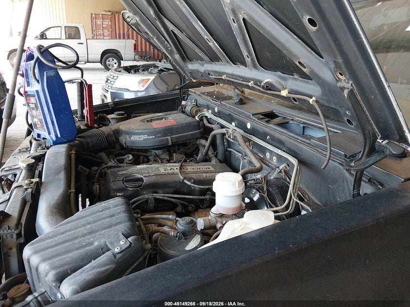 Photo 12 - NISSAN D21