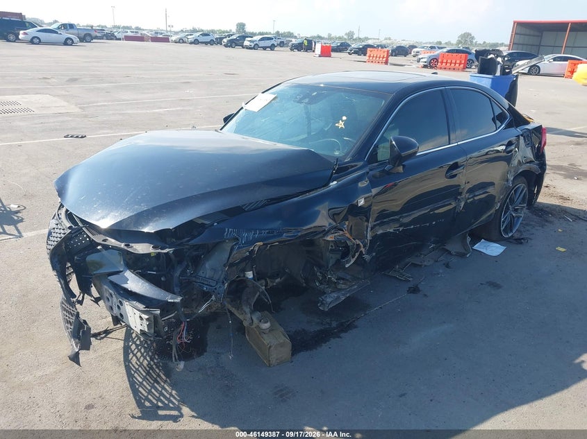 Vin: jthc81d21k5037201, lot: 46649144, lexus is 300 20192