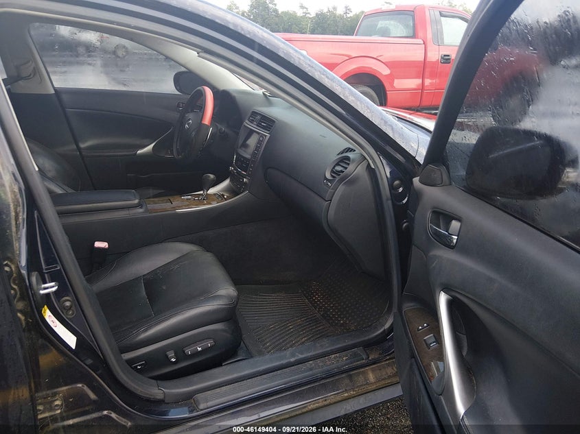 2009 LEXUS IS 250 · Фото 5