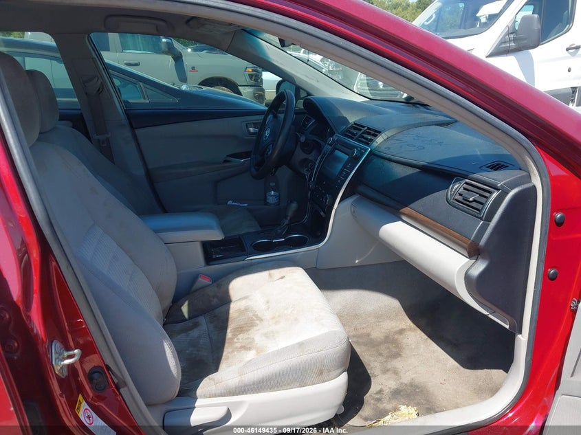 TOYOTA CAMRY - zdjęcie 5