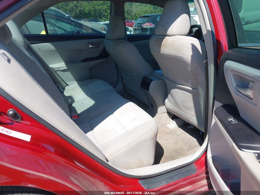 TOYOTA CAMRY - zdjęcie 8