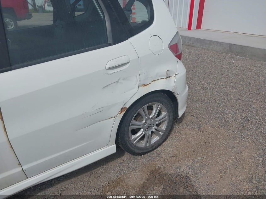2010 HONDA FIT auction photo 6