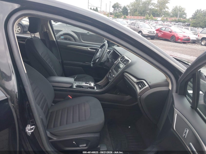 2018 FORD FUSION auction photo 5