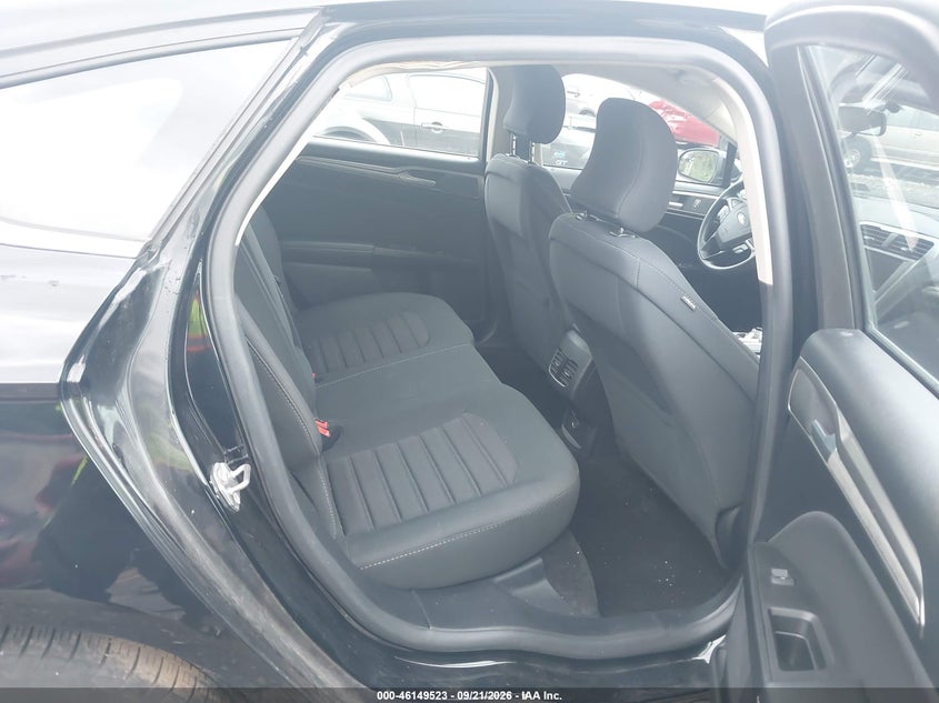 2018 FORD FUSION auction photo 8
