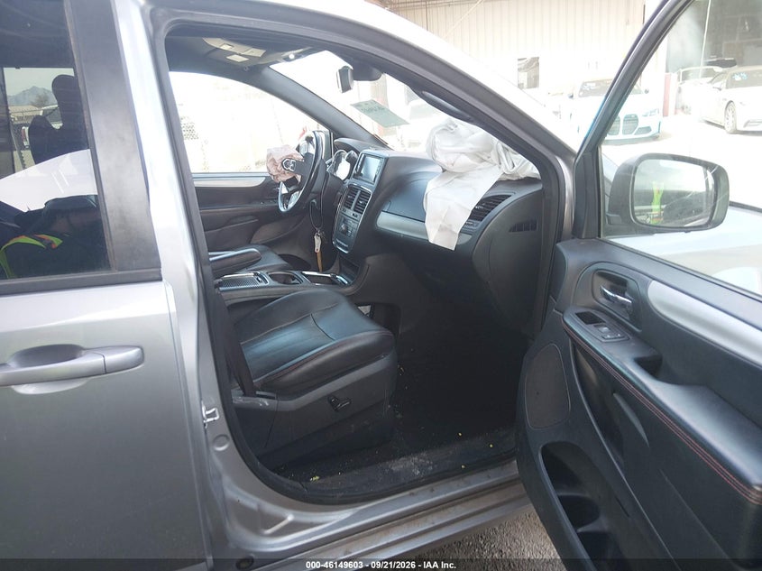 Dodge Grand Caravan - фото 5
