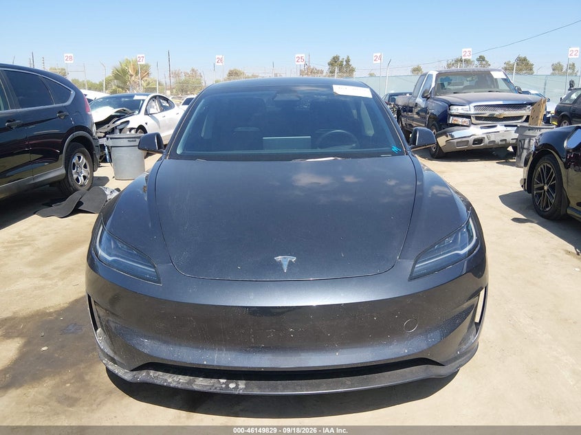 TESLA MODEL 3 - zdjęcie 12