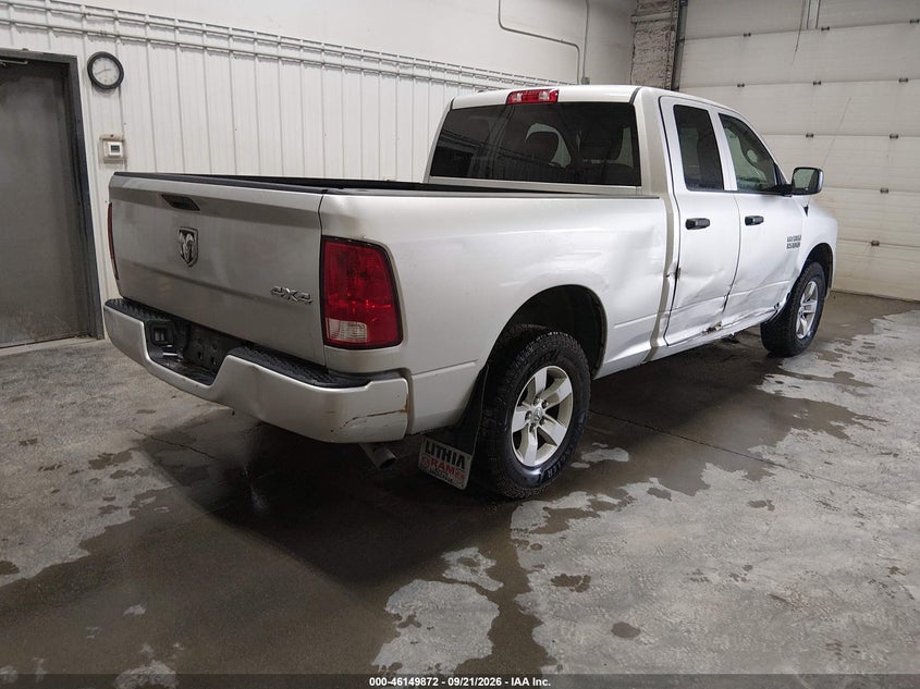 Vin: 1c6rr7fg2js209862, lot: 46649629, ram 1500 express  4x4 6'4 box 20184