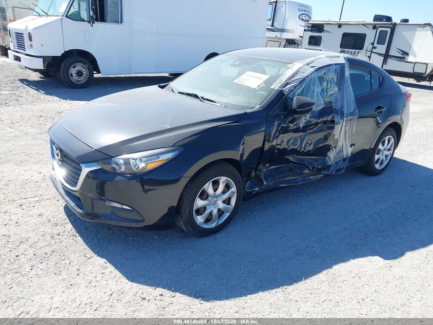 Vin: 3mzbn1u77jm211019, lot: 46649641, mazda mazda3 sport 20182