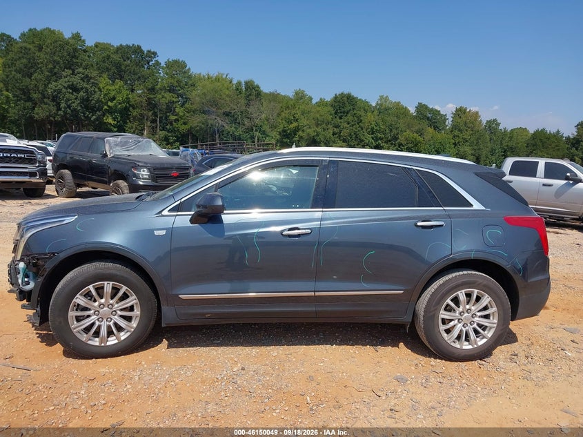 CADILLAC XT5 - zdjęcie 14