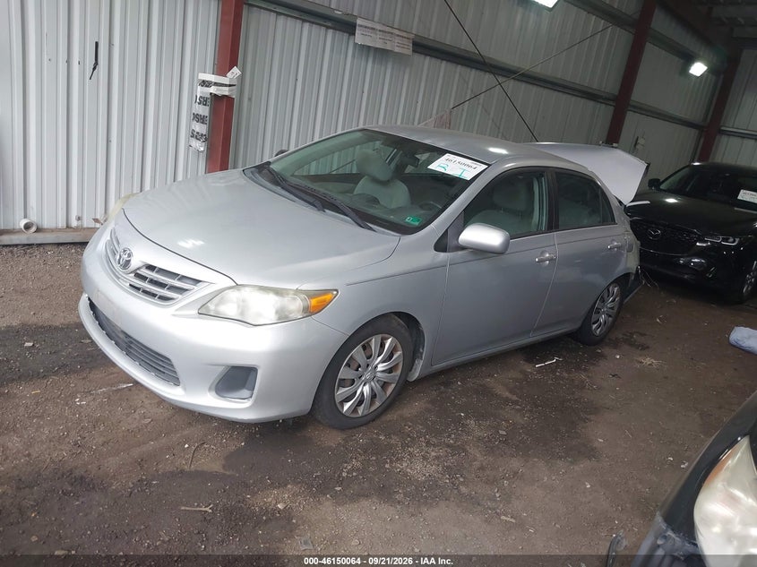 Vin: 2t1bu4ee8dc963037, lot: 46649837, toyota corolla le 20132