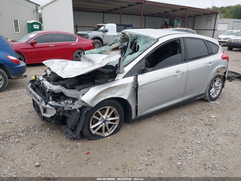Vin: 1fadp3k22fl370439, lot: 46649861, ford focus se 20152