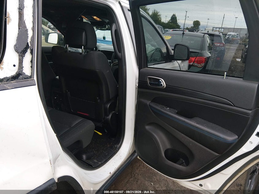 JEEP GRAND CHEROKEE - zdjęcie 8