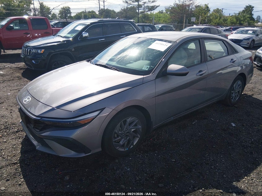Vin: kmhlm4dj5ru109390, lot: 46649909, hyundai elantra hybrid blue 20242