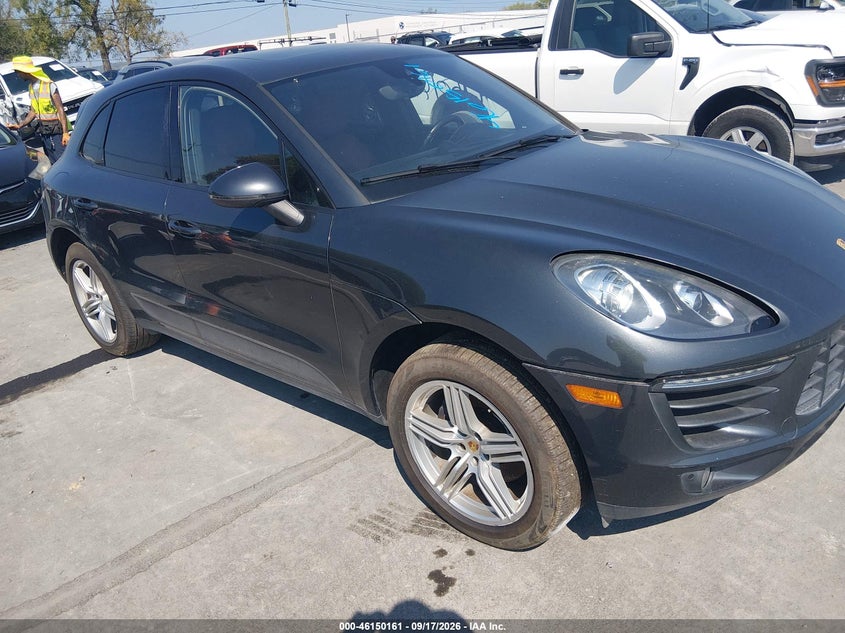 2017 PORSCHE MACAN auction photo 1