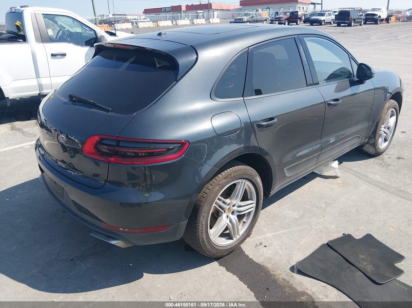 2017 PORSCHE MACAN auction photo 4