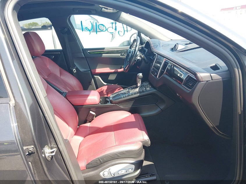 2017 PORSCHE MACAN auction photo 5