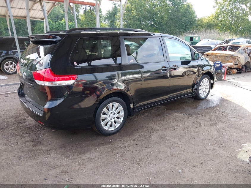 Vin: 5tdjk3dc8ds070482, lot: 46650384, toyota sienna le 7 passenger 20134