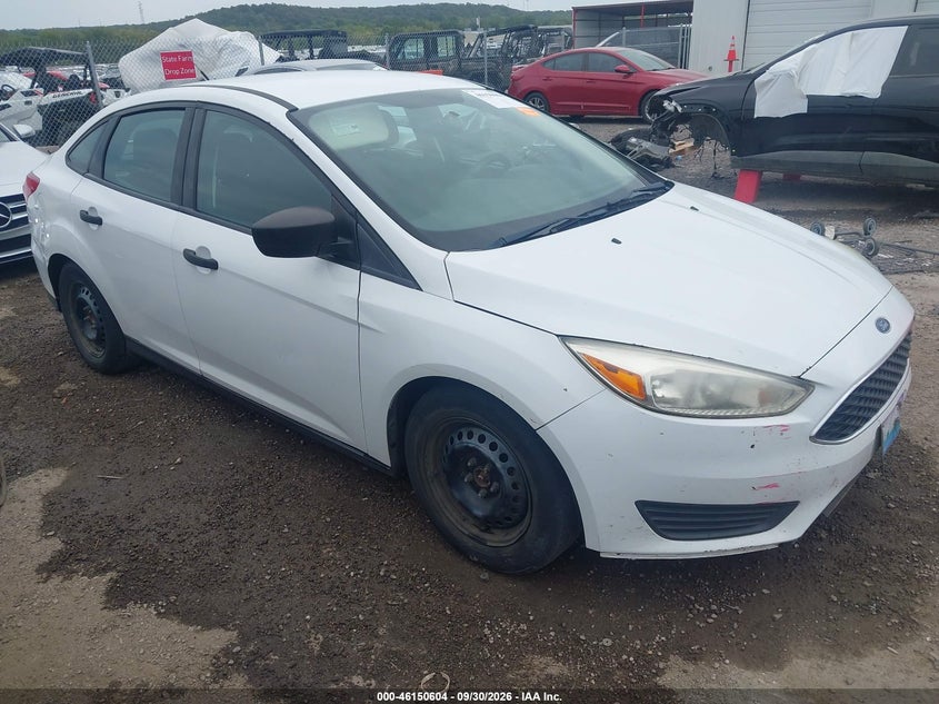 Vin: 1fadp3e22gl238133, lot: 46650389, ford focus s 2016 img_1