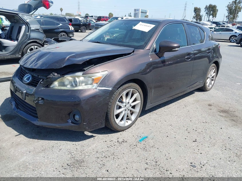 Vin: jthkd5bh7d2140634, lot: 46650468, lexus ct 200h 20132