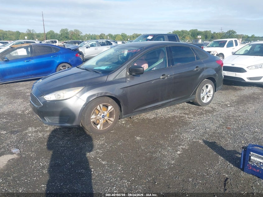 Vin: 1fadp3e22jl227480, lot: 46650574, ford focus s 20182