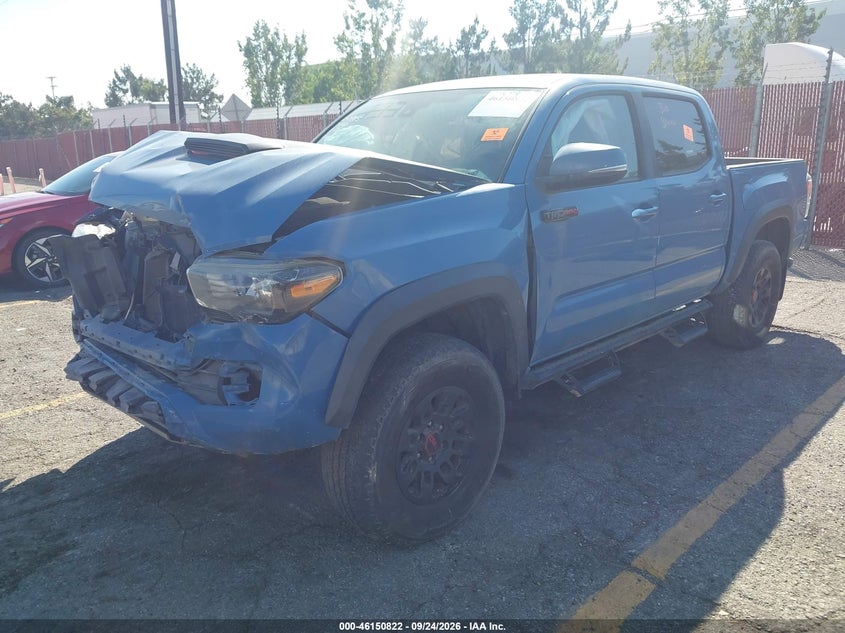 2018 Toyota Tacoma Trd Pro, Front End, IAAI, VIN 5TFCZ5AN8JX125458 — photo 2