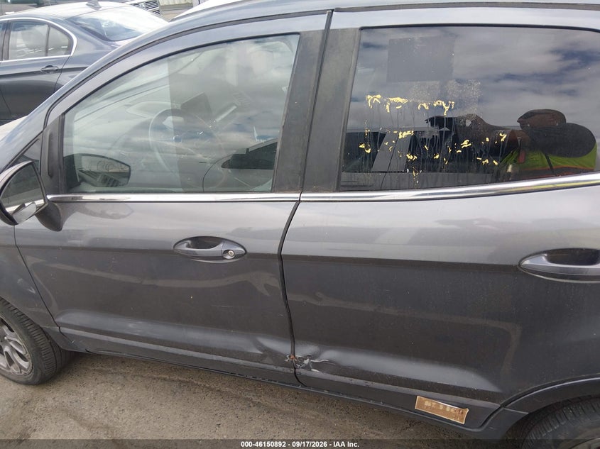 Фото 13 - FORD ECOSPORT
