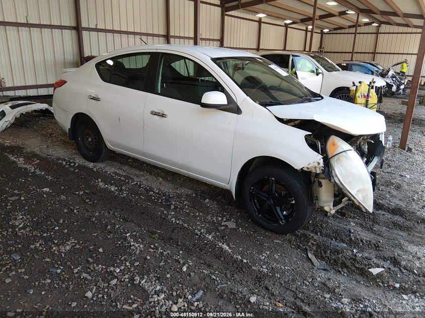 2013 NISSAN VERSA auction photo 1