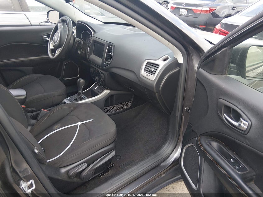 JEEP COMPASS 2020 VIN 3C4NJCAB0LT257848