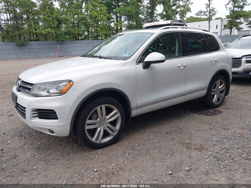 Vin: wvgef9bp2ed010981, lot: 46650709, volkswagen touareg 3.6l executive 20142