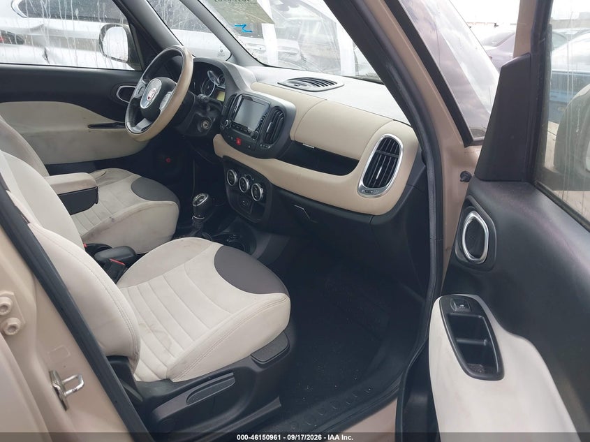 FIAT 500L 2014 VIN ZFBCFABH7EZ015833