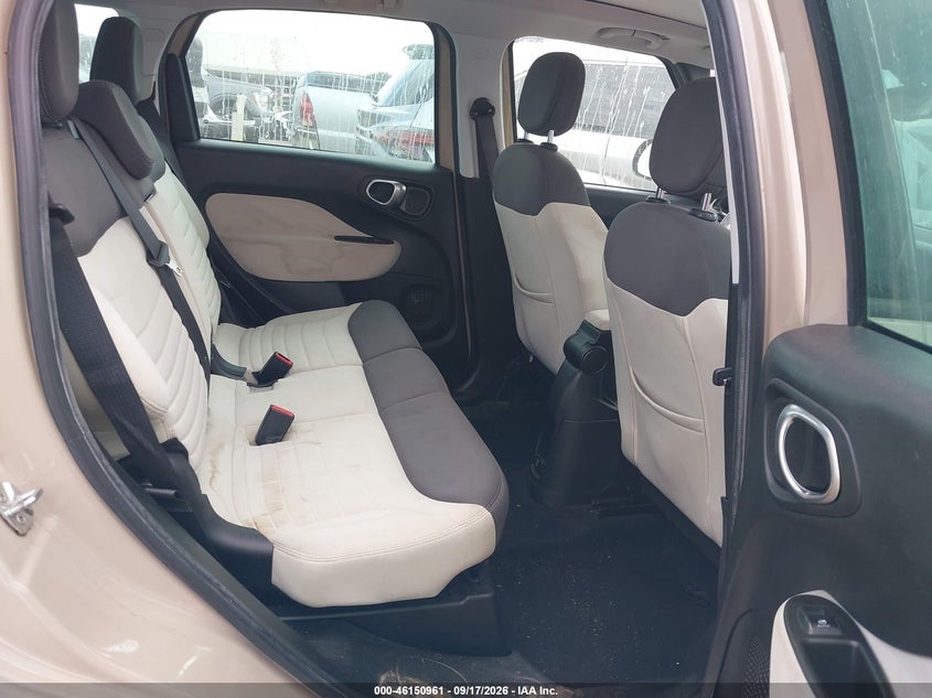 FIAT 500L 2014 VIN ZFBCFABH7EZ015833