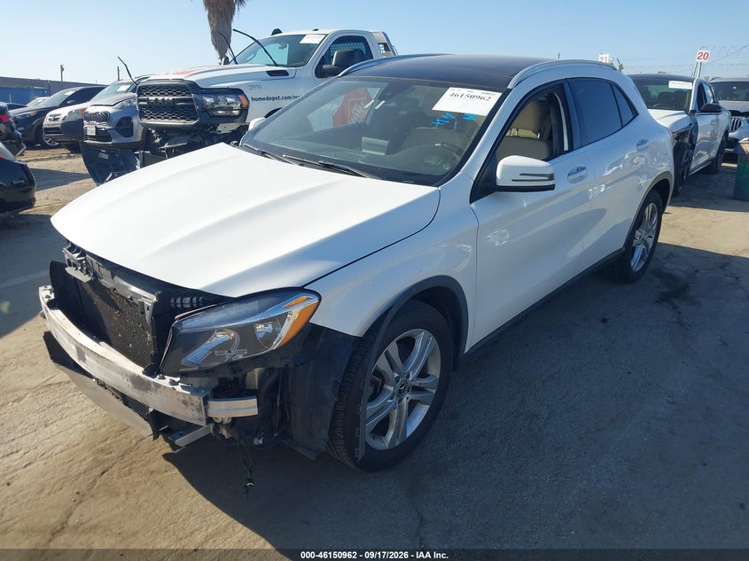 2018 MERCEDES-BENZ GLA 250 · Фото 2
