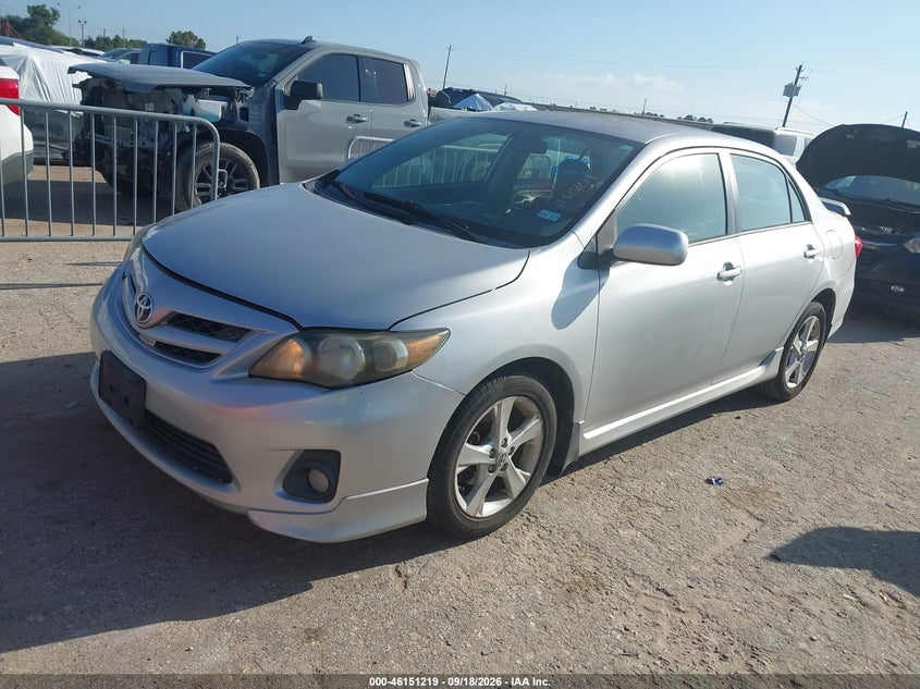 Vin: 5yfbu4eexdp218015, lot: 46651004, toyota corolla s 20132