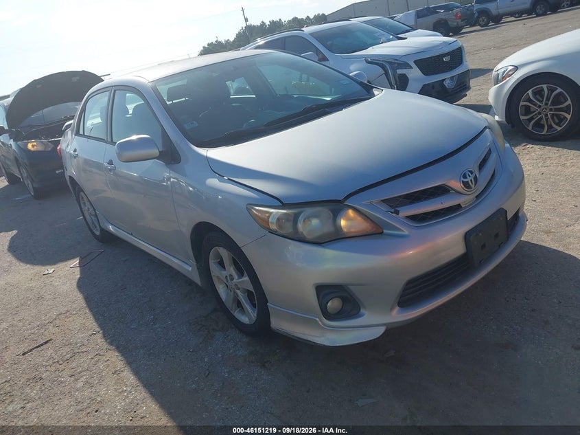 2013 TOYOTA COROLLA auction photo 1