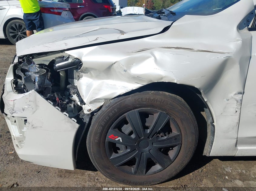 2013 SUBARU IMPREZA 2.0I · Фото 6