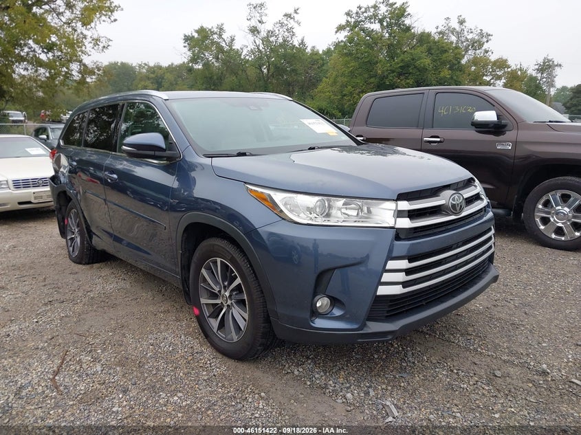 Vin: 5tdjzrfh4hs366788, lot: 46651207, toyota highlander xle 2017 img_1