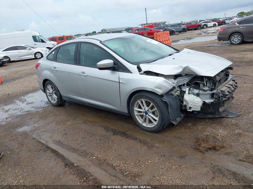Vin: 1fadp3fe3jl229814, lot: 46651218, ford focus se 2018 img_1