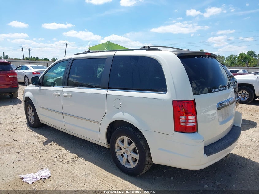 Vin: 2a4rr5d12ar206533, lot: 46651257, chrysler town & country touring 20103