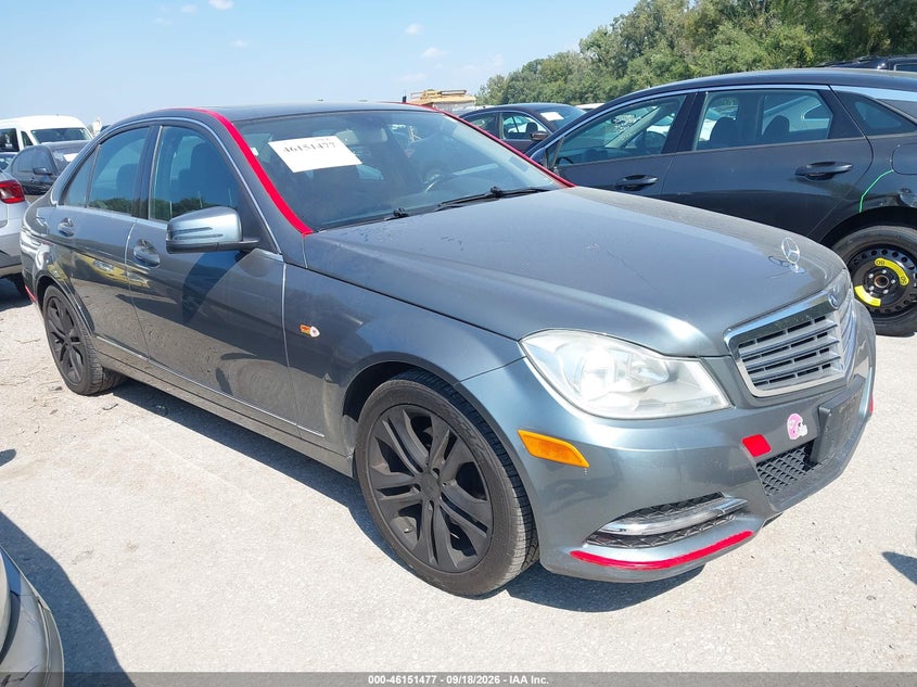 2012 MERCEDES-BENZ C 300 LUXURY 4MATIC/SPORT 4MATIC